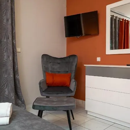Vasiliki Loft *