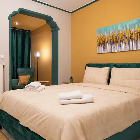 Vasiliki Loft