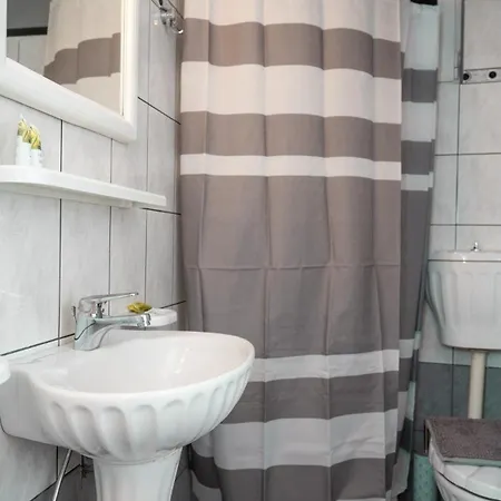 Vasiliki Loft Apartment *